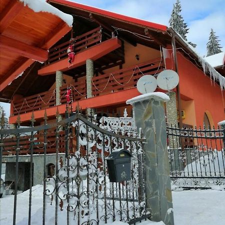 Casa De Vacanta プルウル・レチェ エクステリア 写真
